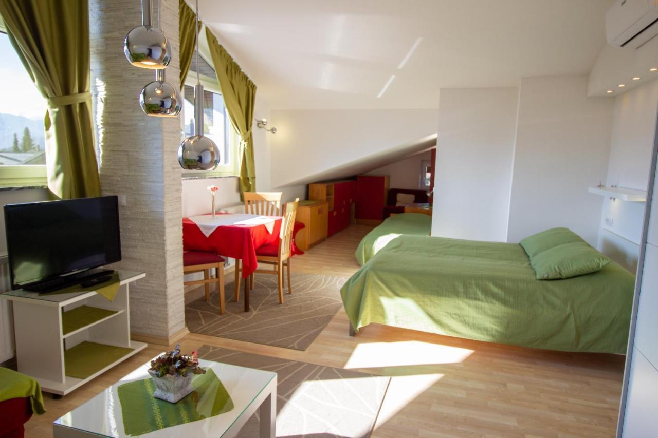 Garden Apartments Jansa Радовлица Экстерьер фото