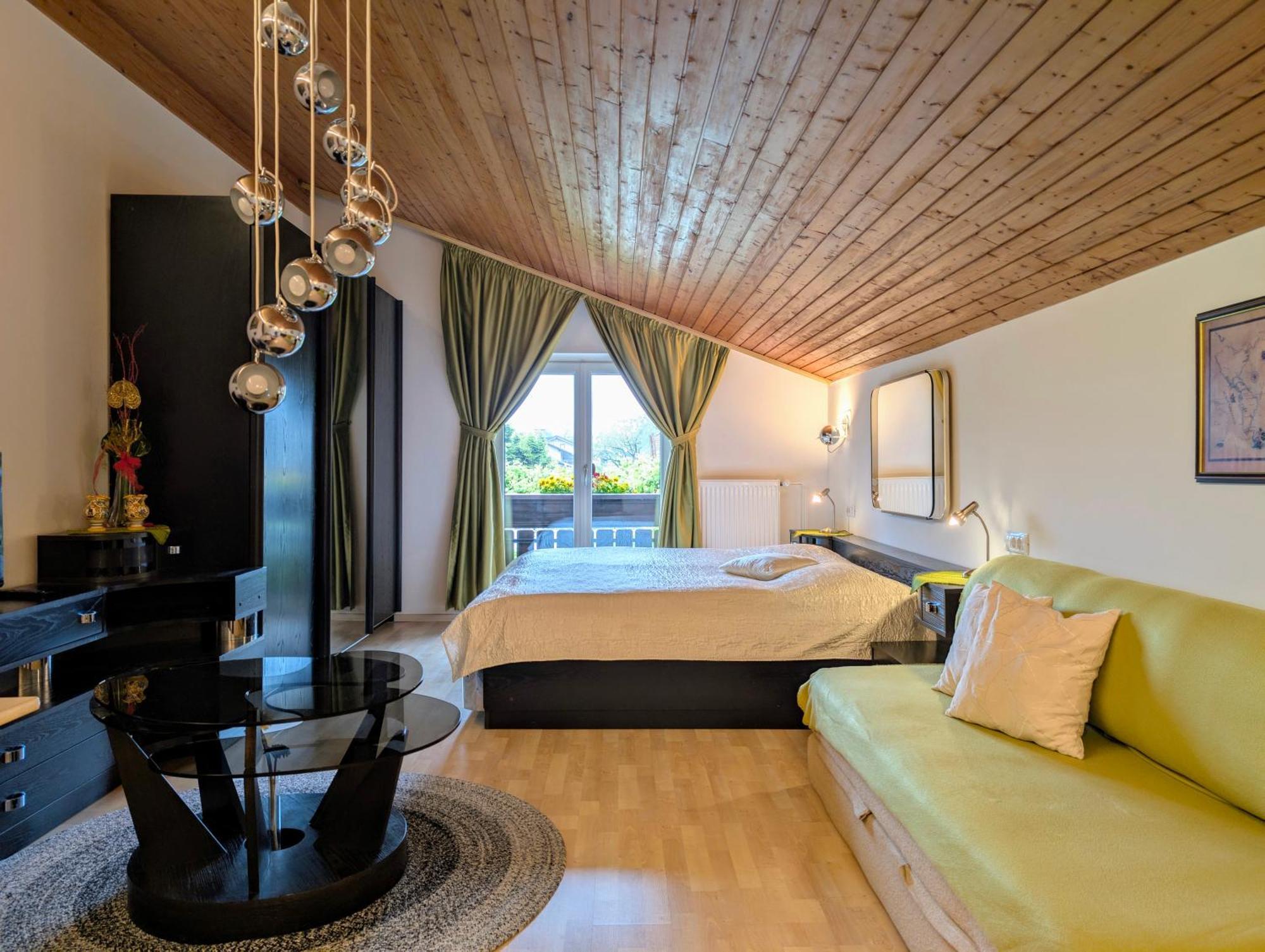Garden Apartments Jansa Радовлица Экстерьер фото